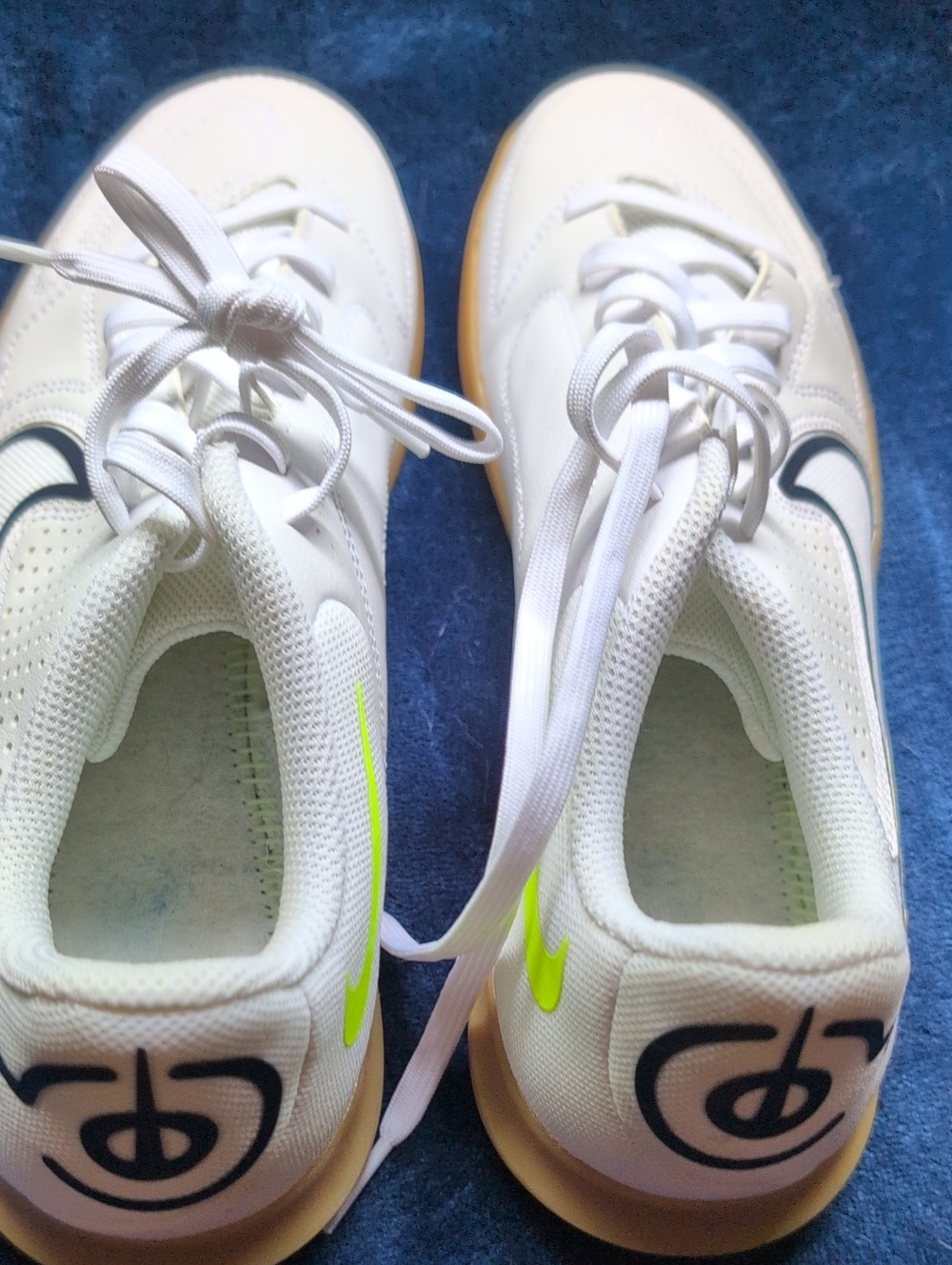 Nike Tiempo Legend 9 Club IC White Sneakers with Neon Green Swoosh